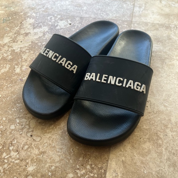 Balenciaga Black Pool Slides Women’s Size 9 - Picture 4 of 9